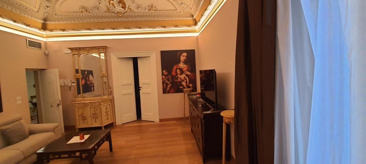 Duca Di Sarro Le Suites CTA Exterior foto